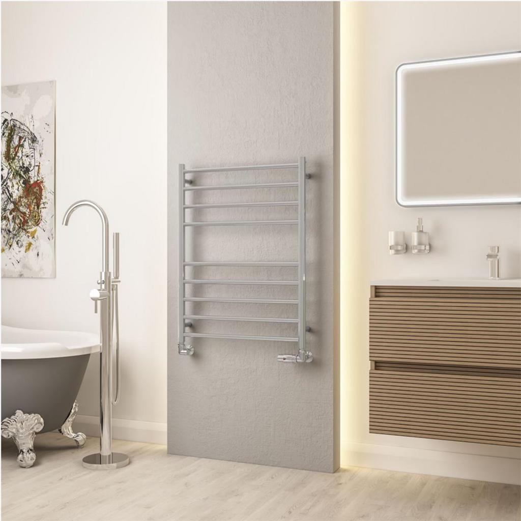 Violla II 790 x 600 Stainless Steel Towel Rail Mirror Polished
