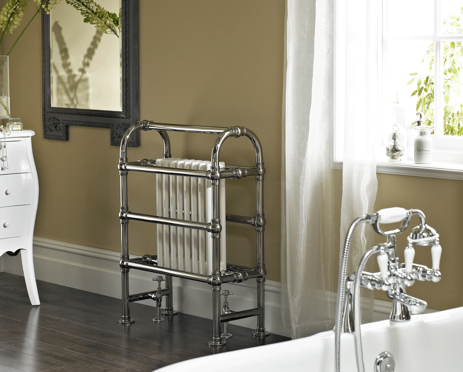Traditional Baroque Electric Only - Chrome 900x675