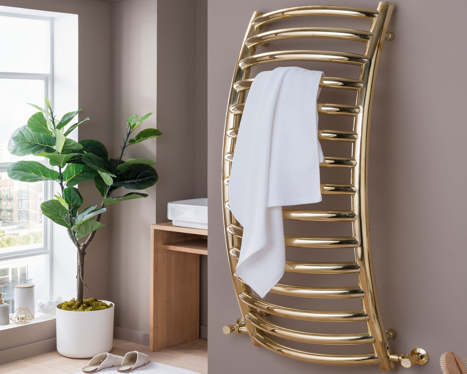 Contemporary Flexx Towel Rail Heating Only - Chrome 1240x540