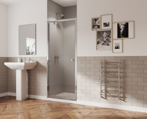 GB 5 Pivot Door 700 X 1800mm Chrome