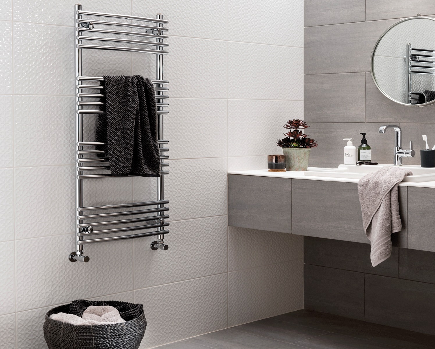 Ladder Rails Melody (curved) Heating Only - Chrome 1738x500