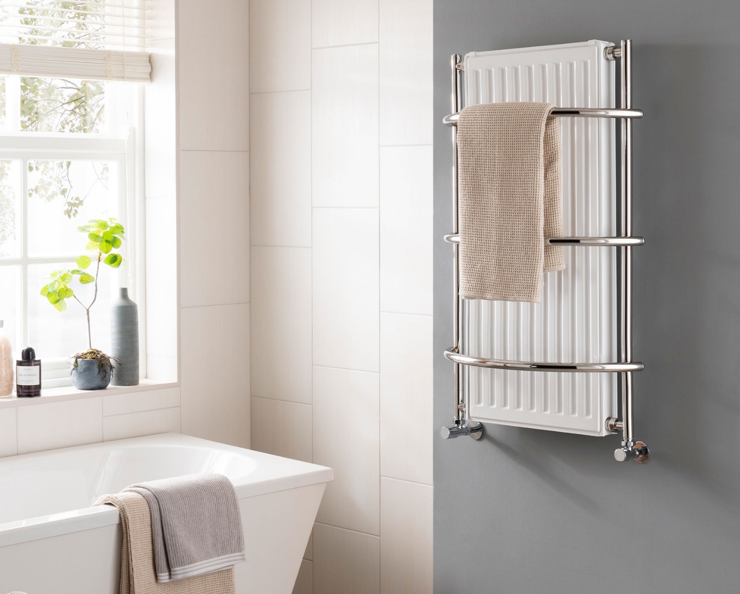 Contemporary Nexus IV Towel Rail Heating-Chrome 900x590