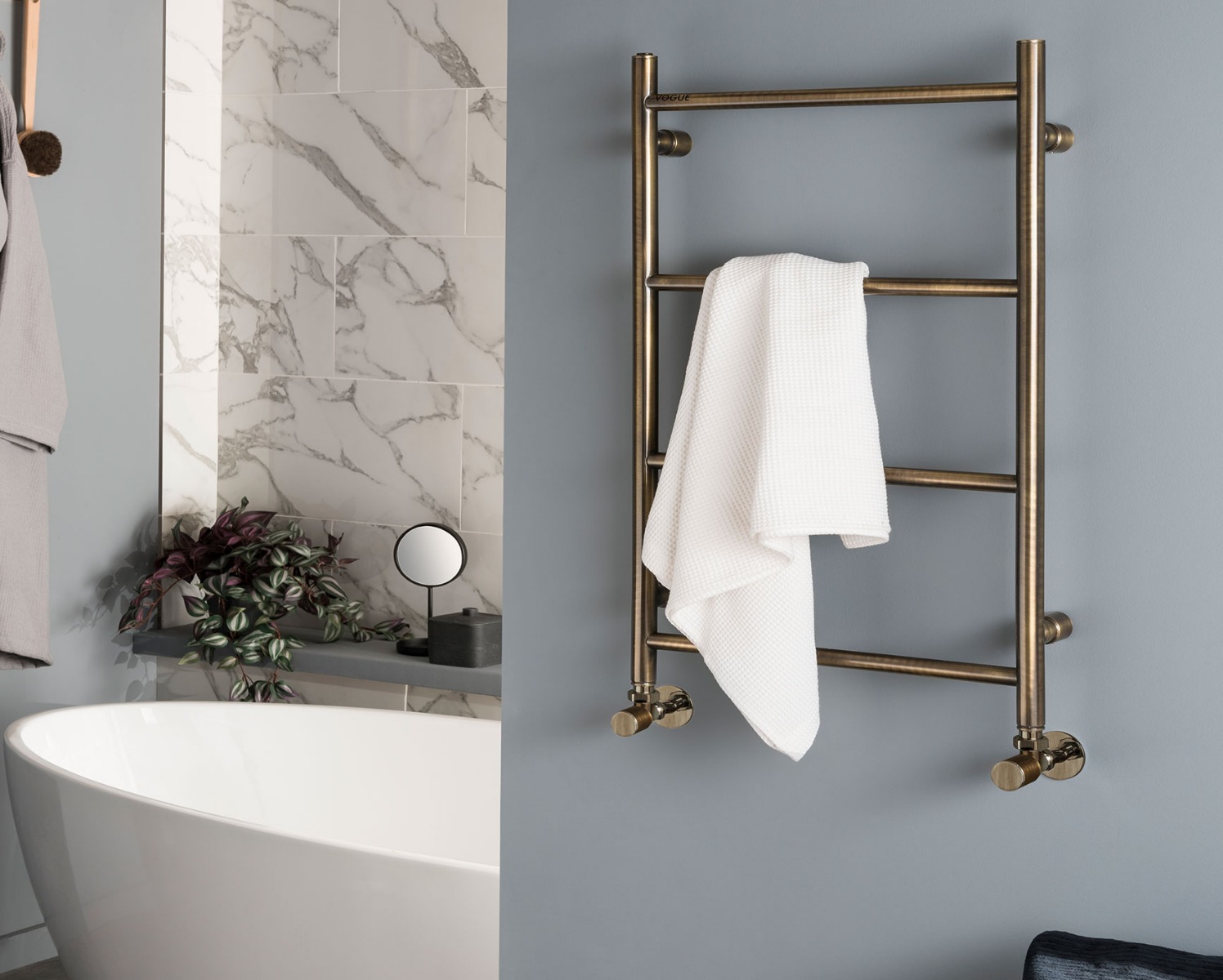 Contemporary Pure Towel Rail Heating Only - Chrome 700x425