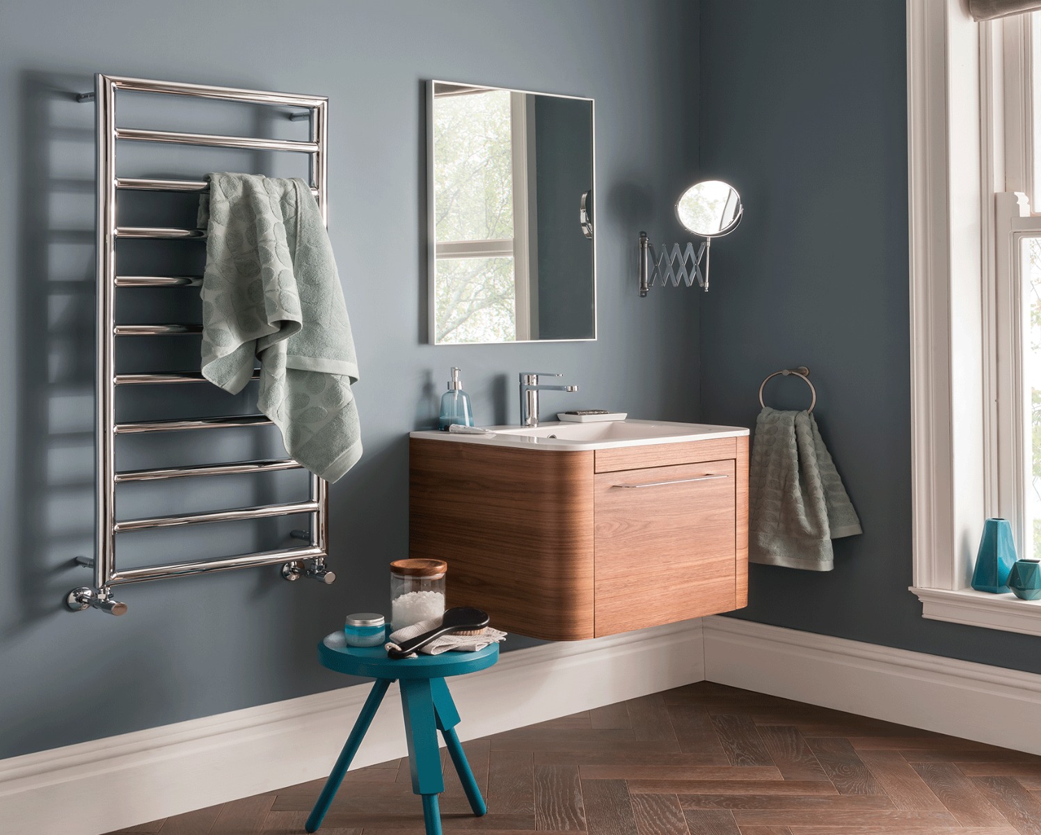 Contemporary Smooth II Towel Rail Heating Only - Chrome 800x400
